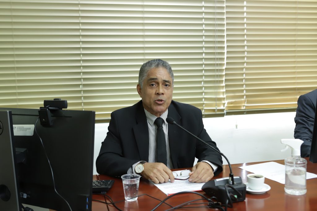 Projeto Energizar é apresentado para Aneel, órgãos de defesa do consumidor e Coelba