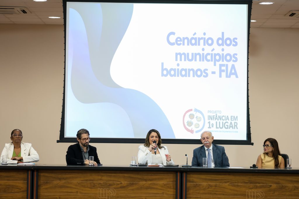 MPBA fomenta o fortalecimento de fundos da infância e a política de acolhimento familiar junto a municípios baianos